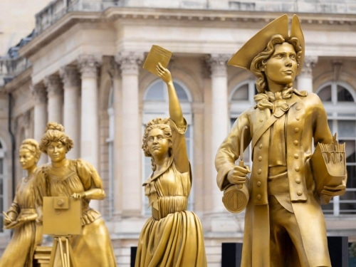 Statues JO.jpg