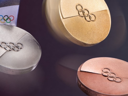 Médailles JO Milan 2026.jpg