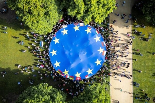 UE Peuple.jpg